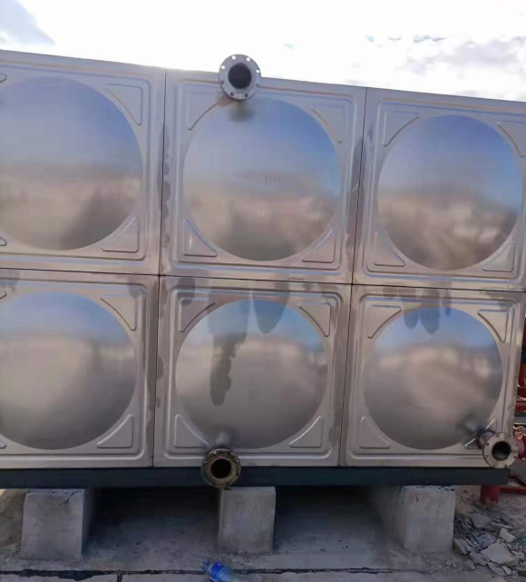邵阳组合式不锈钢水箱，玻璃钢水箱的替代品，不锈钢冲压板组合水箱